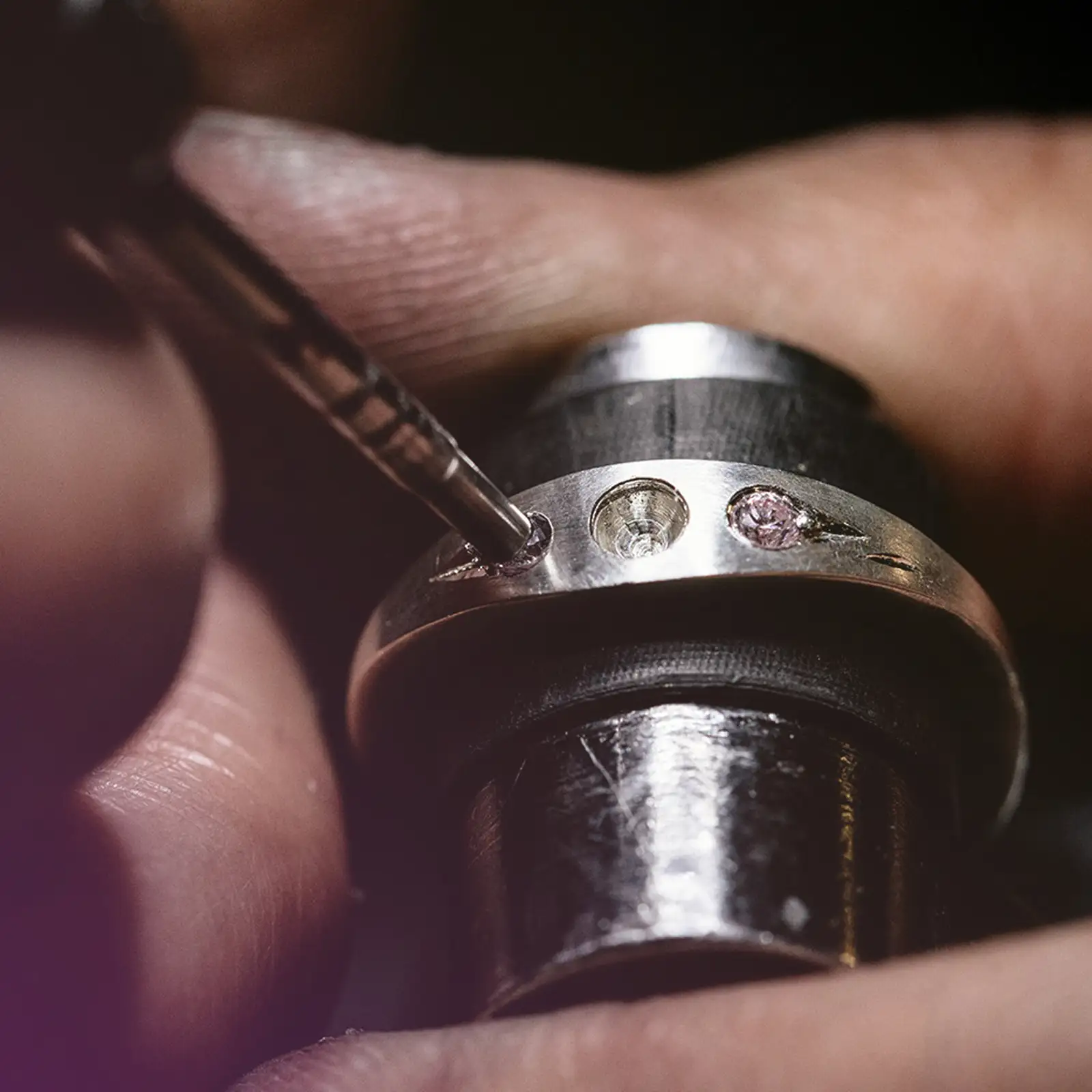 Individuelle Schmuckanfertigung nach Kundenwunsch – handgefertigte Einzelstücke von Caesar.